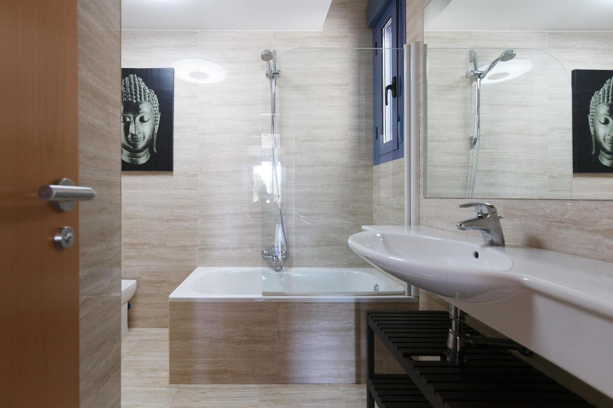 Uhc Mar Augusta Family Complex Apartment กัมบริลส์ ภายนอก รูปภาพ