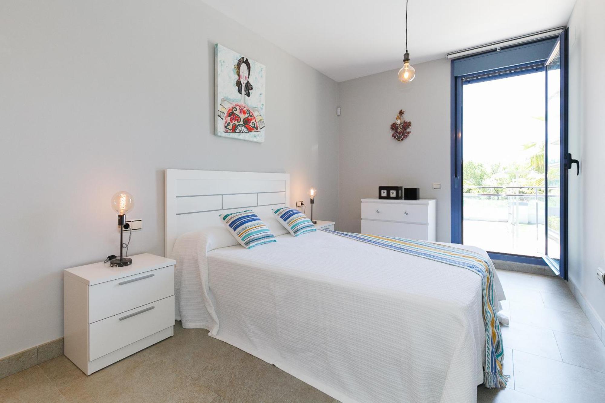 Uhc Mar Augusta Family Complex Apartment กัมบริลส์ ห้อง รูปภาพ