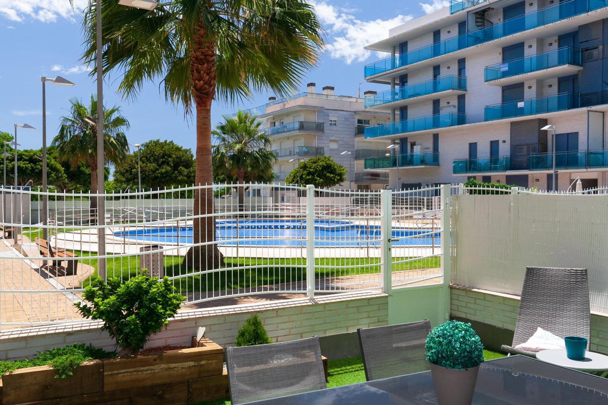 Uhc Mar Augusta Family Complex Apartment กัมบริลส์ ห้อง รูปภาพ
